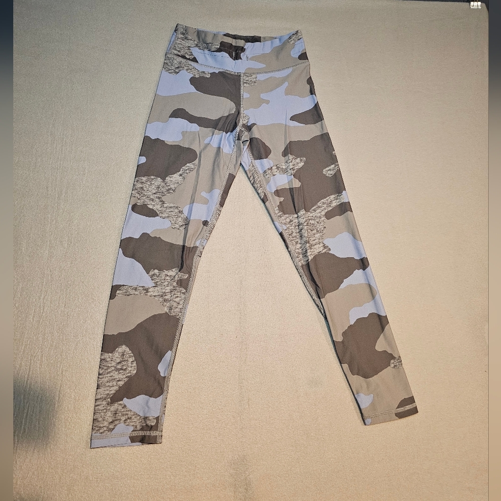 Aerie Camouflage Leggings Size‎ S